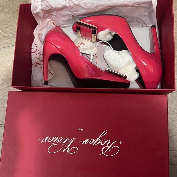 authentic roger vivier 35.5 belle de nuit camelia - Picture 1 of 9